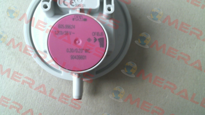 90439801 Pressure switch .23" pink label Combat (formerly Roberts Gordon)